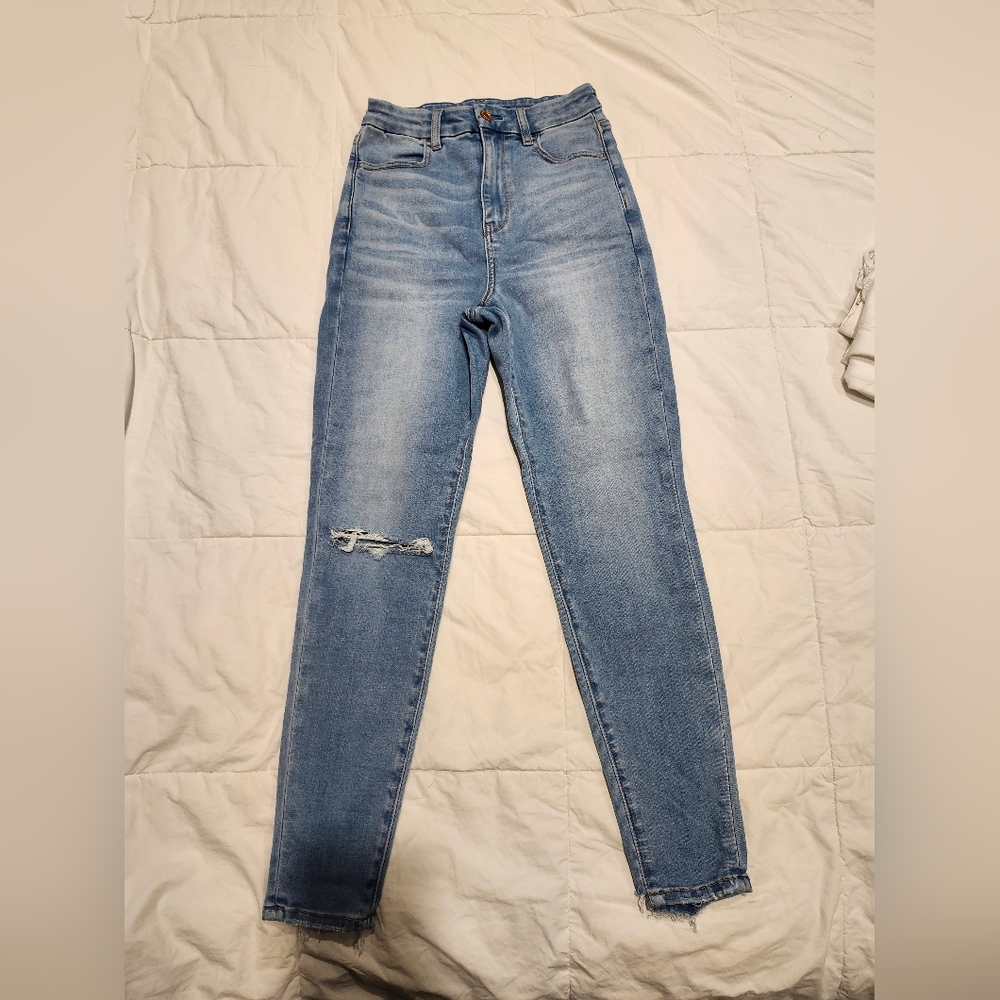 American Eagle Outfitters Light Blue Jeans